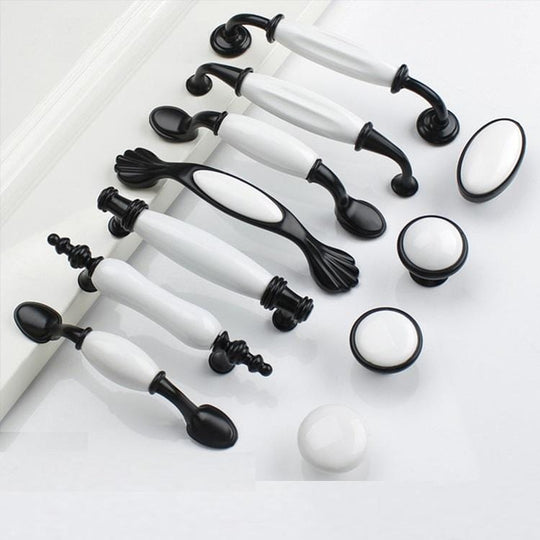 Country Style Metal and Porcelain Cabinet Handles and Knobs